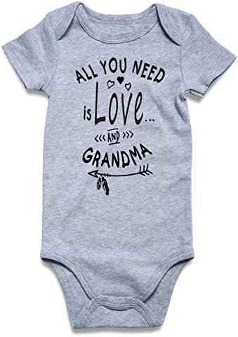 BFUSTYLE All You Need is Love and Grandma Print Сладко Short-Sleeve Bodysuit Сърце Outfits for Baby Girls Shower Gift Анцуг, Шорти, Пижами 1-2 Тона (Любов и баба, 6-12 месеца)